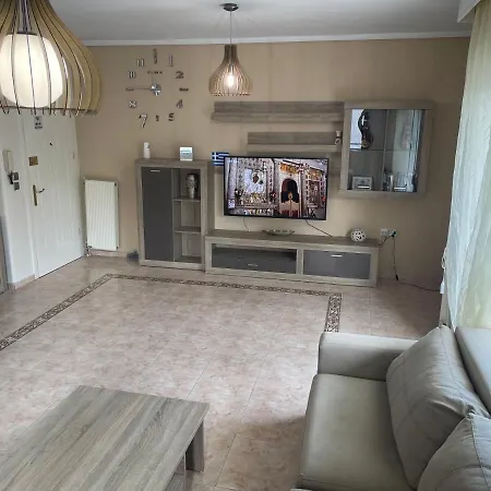 Lovely And Sunny 300m From Beach!! Апартаменты