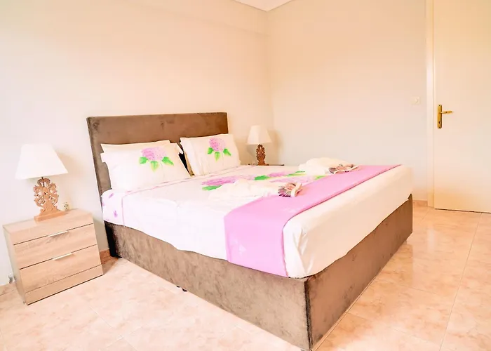 Apartament Lovely And Sunny 300m From Beach!!