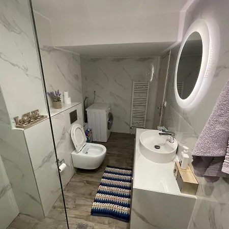 Lovely And Sunny 300m From Beach!! Apartamento Peraía