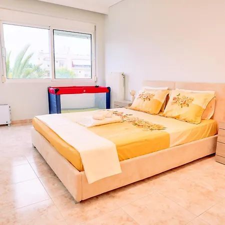 Lovely And Sunny 300m From Beach!! * Peraía
