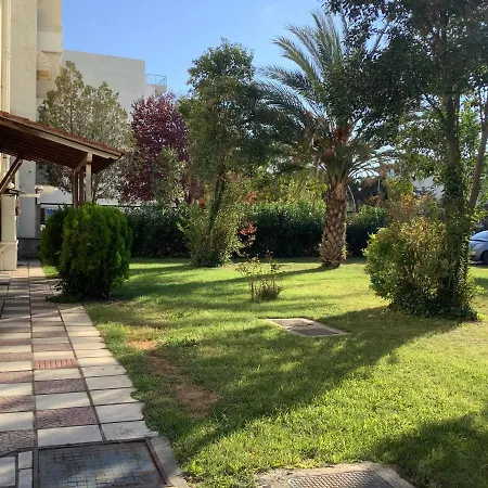 Διαμέρισμα Lovely And Sunny 300m From Beach!! Περαία