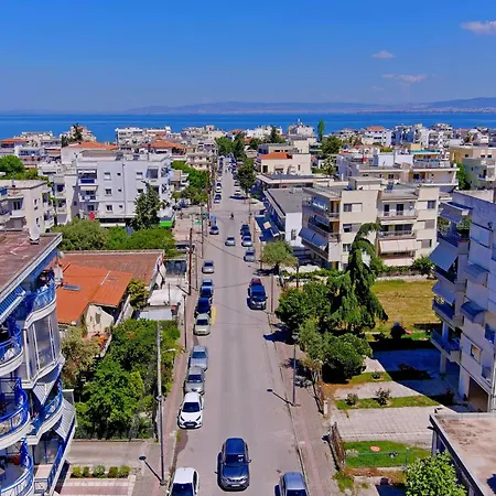 Lovely And Sunny 300m From Beach!! Διαμέρισμα *