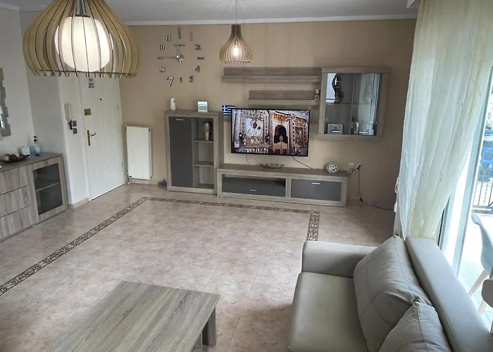 Lovely And Sunny 300m From Beach!! Apartmán