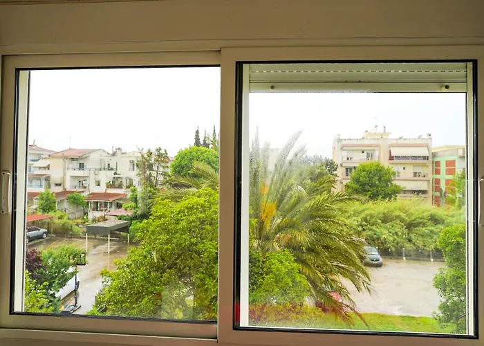 Lovely And Sunny 300m From Beach!! Apartmán